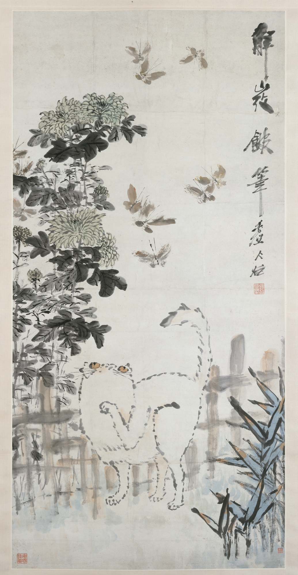 Kat en vlinder by Xū Gǔ - 19e eeuw - 133.4 x 65.4 cm 