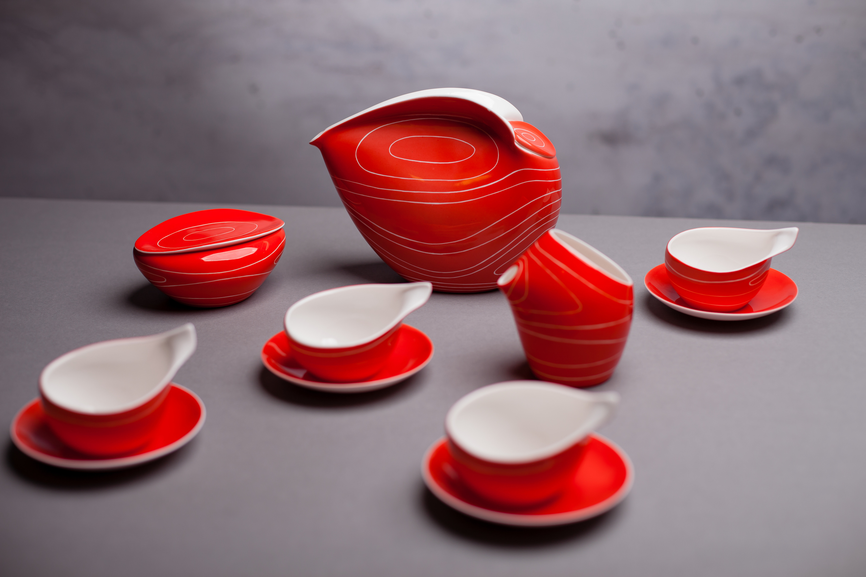 Dorota porcelain set by Lubomir Tomaszewski - 1961 Art and Design Lubomir Tomaszewski Foundation