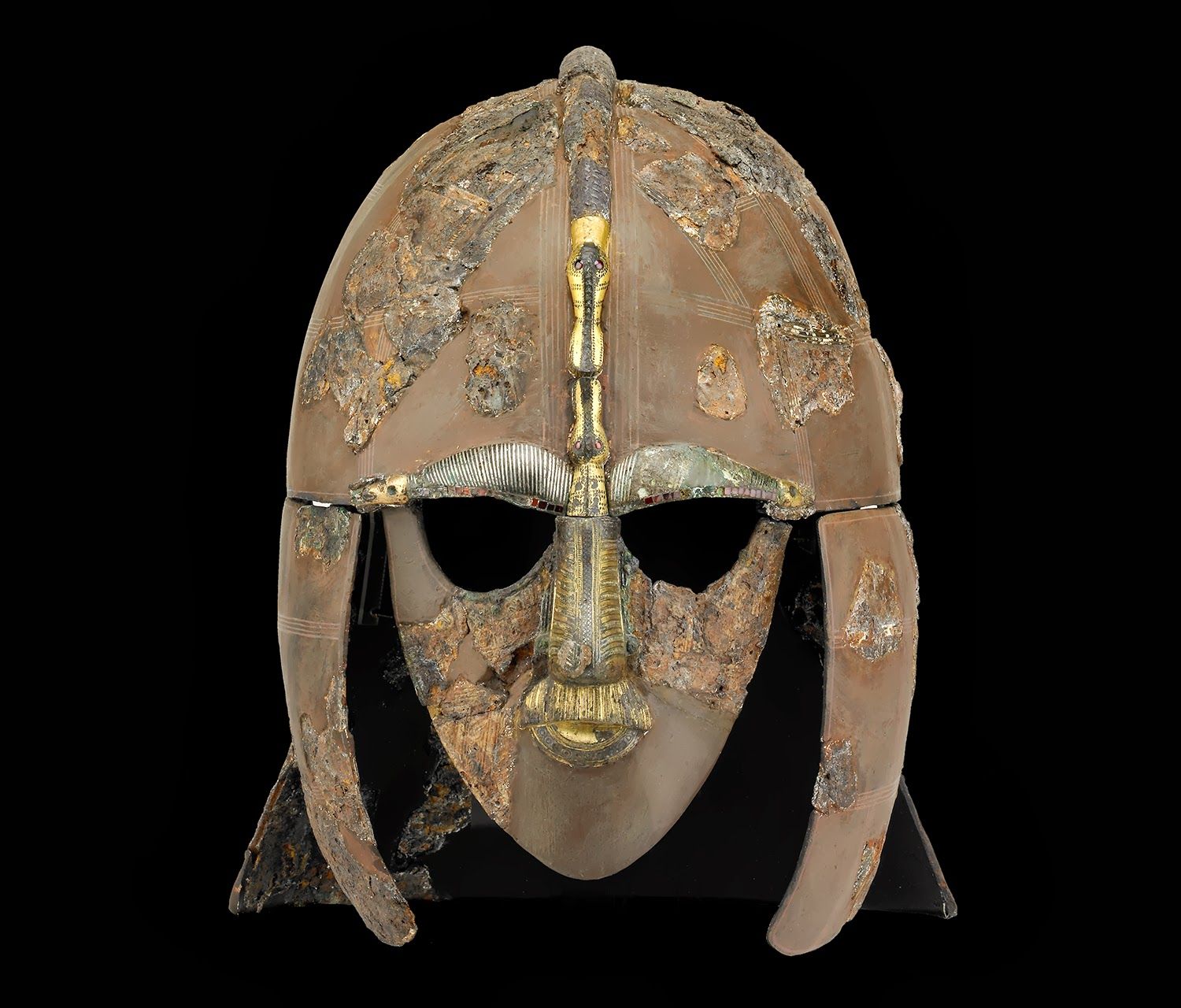 The Sutton Hoo Helmet by Unknown Artist - early 600 - 31,5 x 25,5 x 21,5 cm British Museum