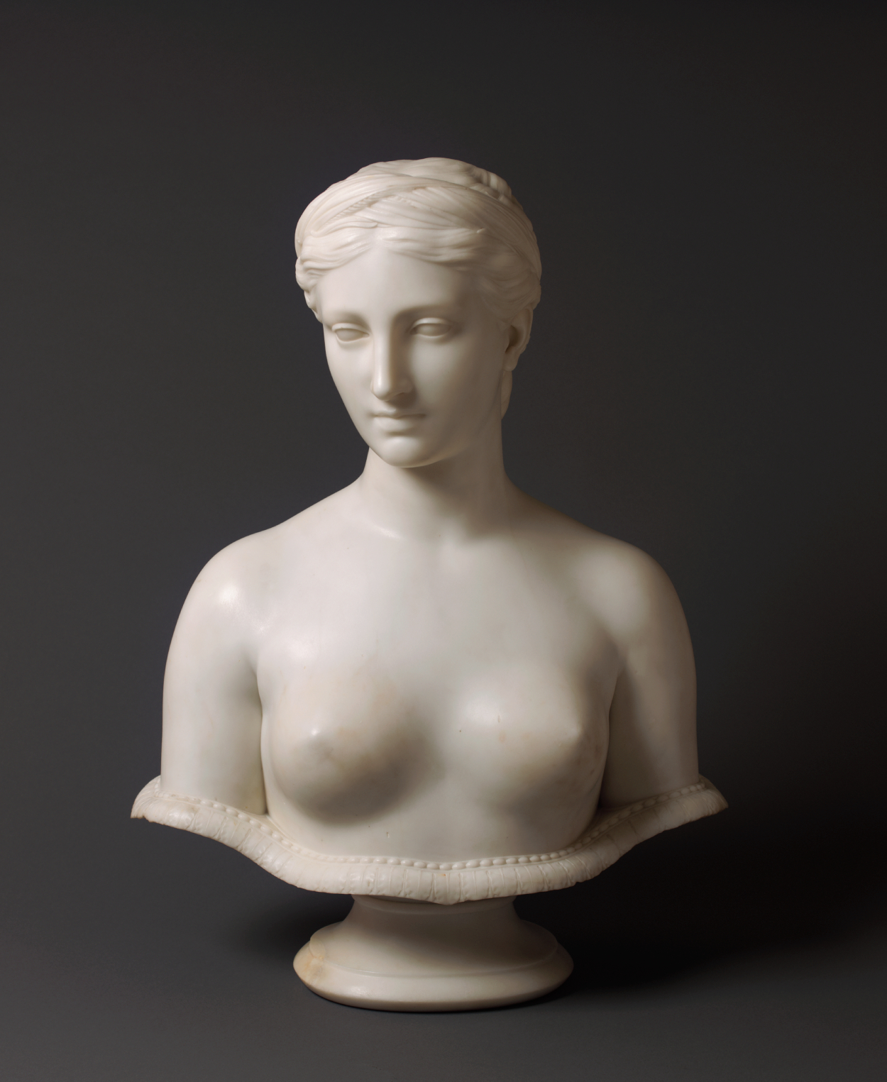 Просерпина by Hiram Powers - око 1860. - 64.77 x 50.8 x 30.48 cm 