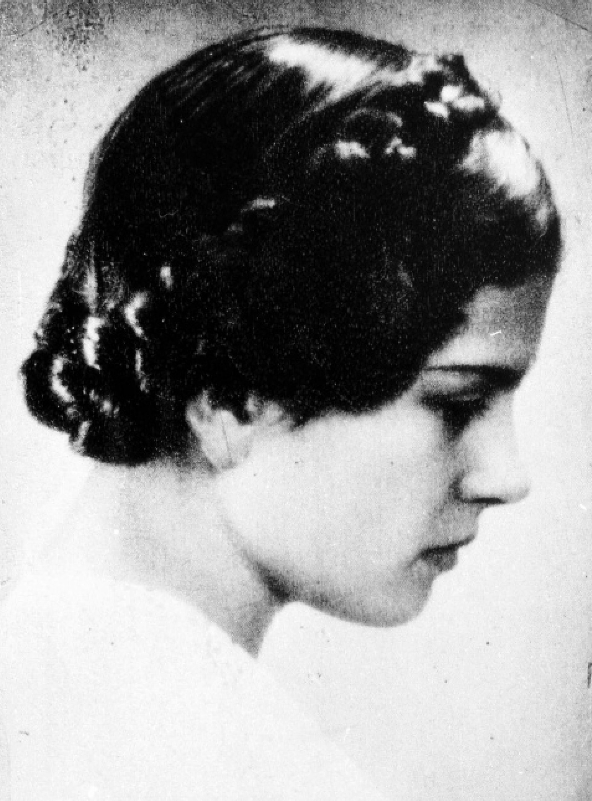 Ewa Faryaszewska - 10 April 1920 - 28 August 1944