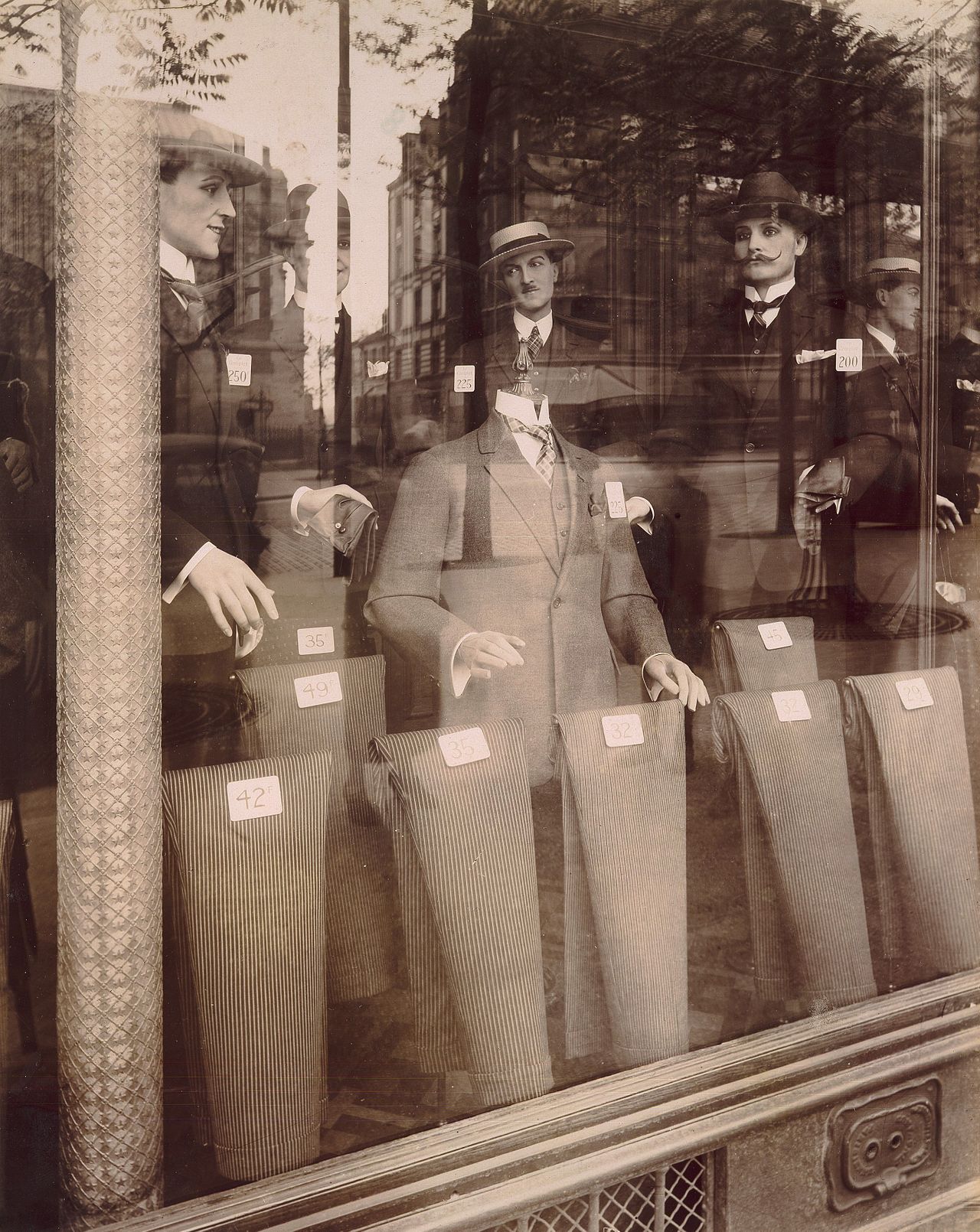 Eugène Atget - 12 February 1857 - 4 August 1927